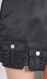 モデル：163cm（着用サイズ：FREE　着用カラー：BLK）
