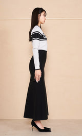 モデル：163cm（着用サイズ：FREE　着用カラー：BLK）