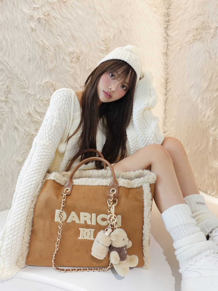 モデル：163cm（着用サイズ：FREE　着用カラー：IVO）