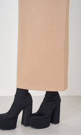 モデル：163cm（着用サイズ：FREE　着用カラー：BEG）