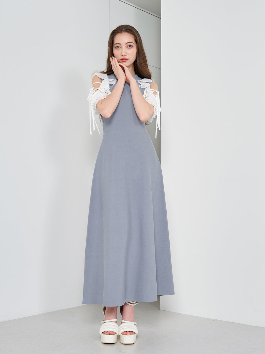 モデル：165cm（着用サイズ：FREE　着用カラー：SAX）