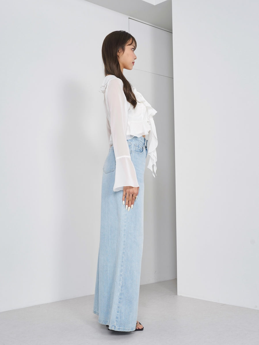 モデル：163cm（着用サイズ：FREE　着用カラー：WHT）