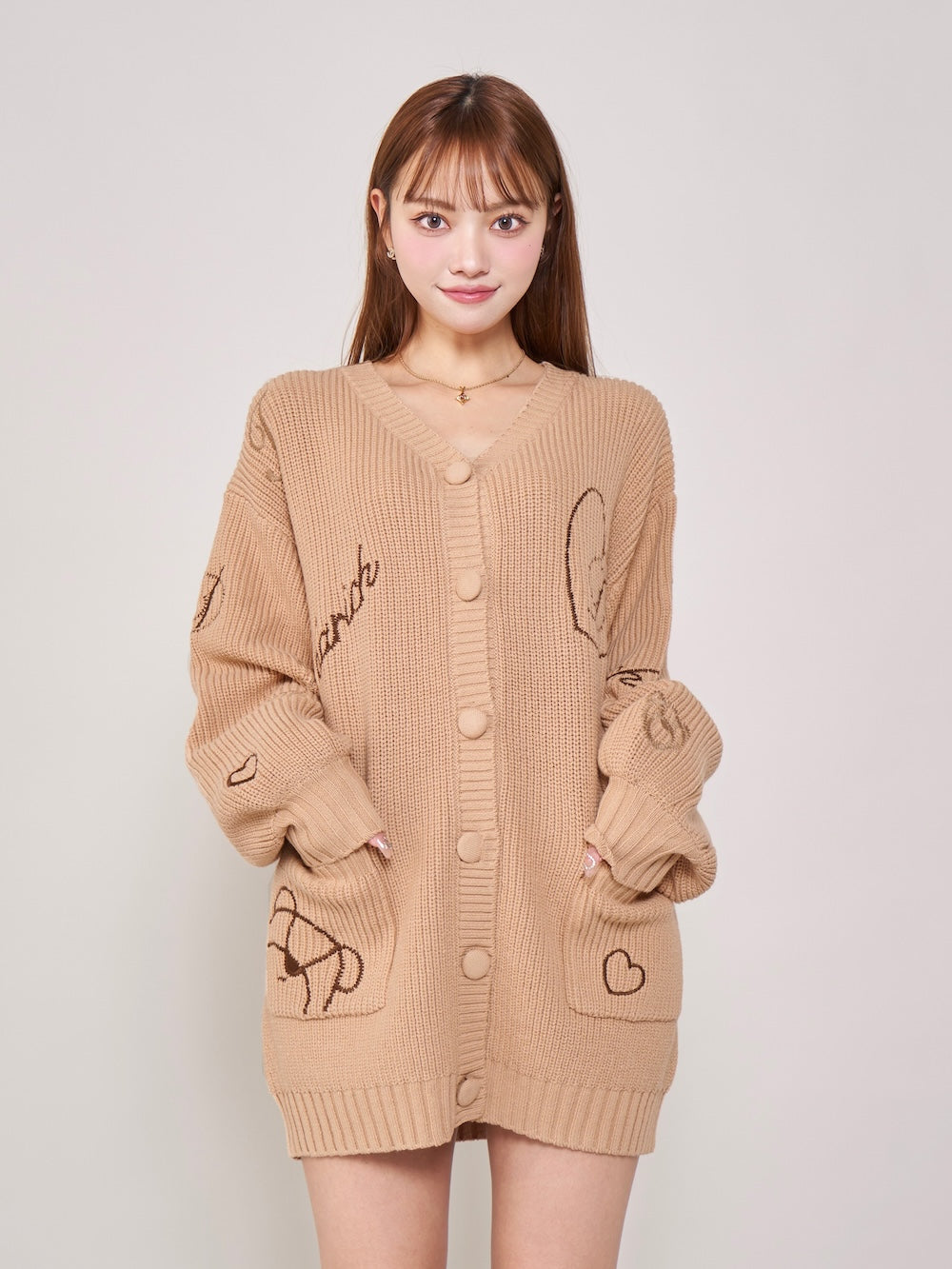 モデル：163cm（着用サイズ：FREE　着用カラー：BEG）