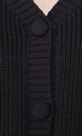 モデル：163cm（着用サイズ：FREE　着用カラー：BLK）