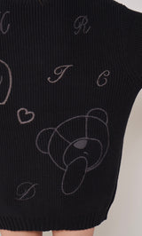 モデル：163cm（着用サイズ：FREE　着用カラー：BLK）