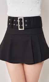モデル：163cm（着用サイズ：S　着用カラー：BLK）