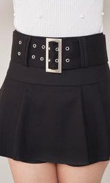 モデル：163cm（着用サイズ：S　着用カラー：BLK）