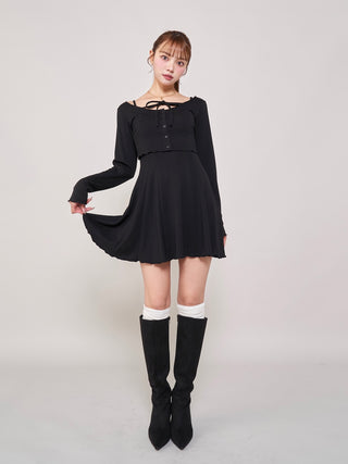 モデル：163cm（着用サイズ：FREE　着用カラー：BLK）