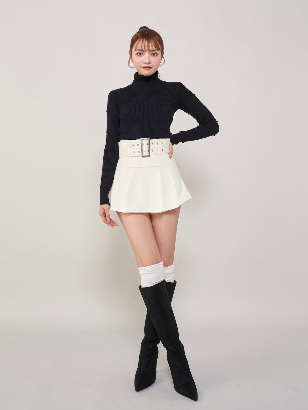 ハトメベルトプリーツミニスカート