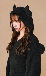 モデル：163cm（着用サイズ：FREE　着用カラー：BLK）