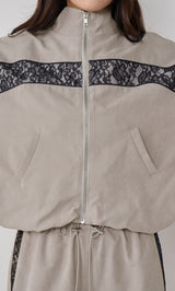 モデル：163cm（着用サイズ：FREE　着用カラー：GRY）