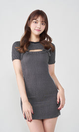 モデル：163cm（着用サイズ：FREE　着用カラー：C-GRY）