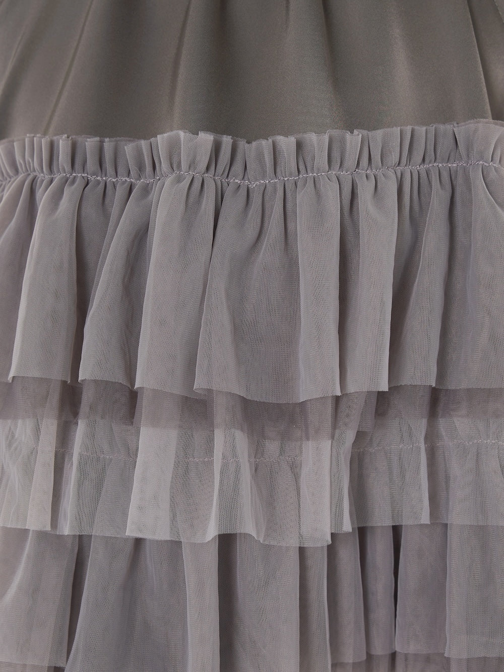 モデル：163cm（着用サイズ：FREE　着用カラー：GRY）
