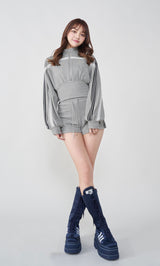 モデル：163cm（着用サイズ：FREE　着用カラー：GRY）