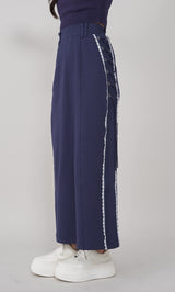 モデル：163cm（着用サイズ：FREE　着用カラー：NVY）