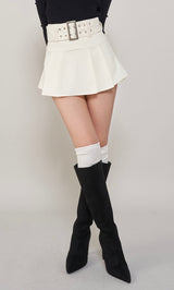 モデル：163cm（着用サイズ：S　着用カラー：IVO）