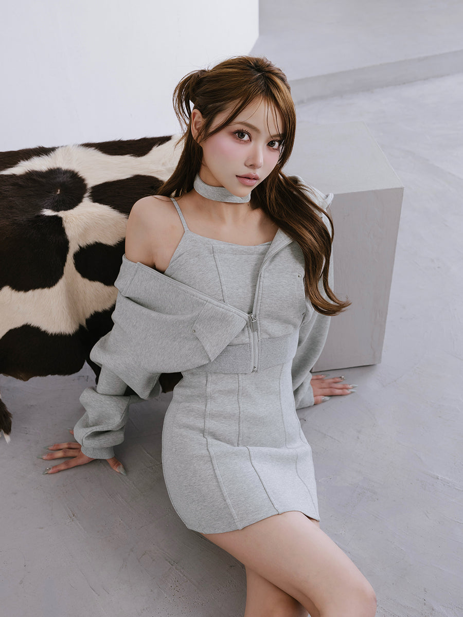 モデル：163cm（着用サイズ：FREE　着用カラー：GRY）