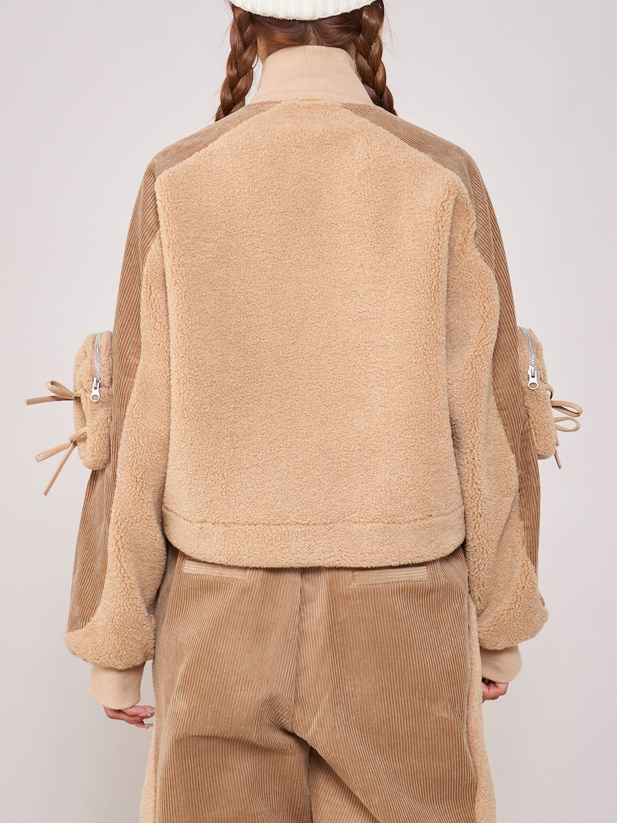 モデル：163cm（着用サイズ：FREE　着用カラー：BEG）