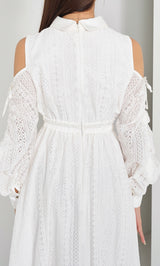 モデル：163cm（着用サイズ：FREE　着用カラー：WHT）