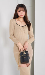 モデル：163cm（着用サイズ：FREE　着用カラー：BEG）