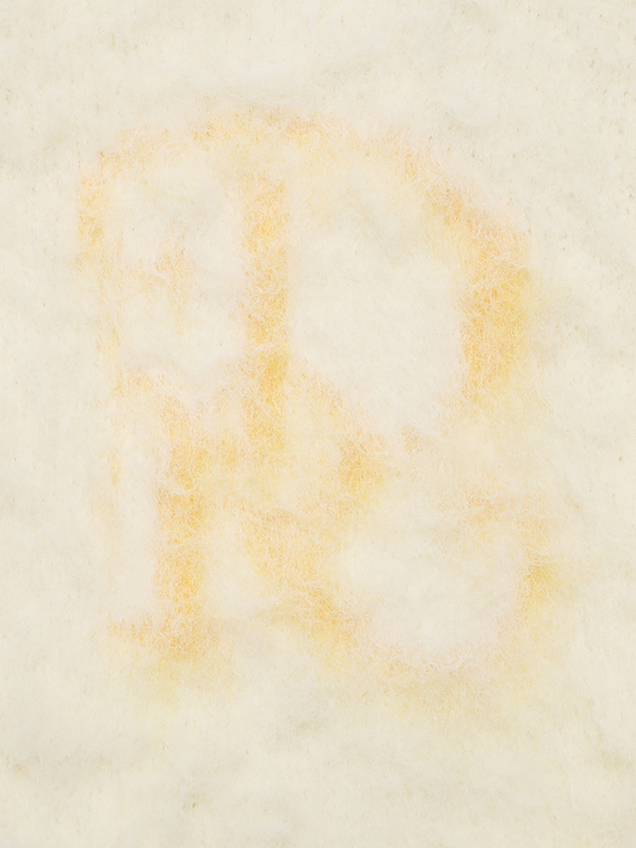 モデル：163cm（着用サイズ：FREE　着用カラー：YEL）