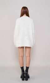 モデル：160cm（着用サイズ：FREE　着用カラー：IVO）