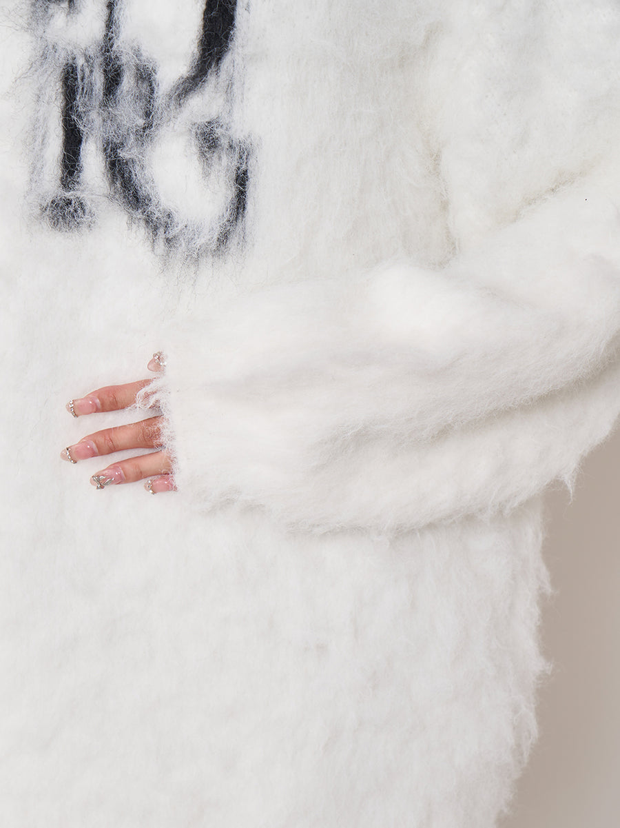 モデル：160cm（着用サイズ：FREE　着用カラー：IVO）