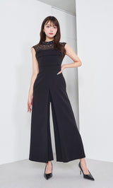 モデル：163cm（着用サイズ：FREE　着用カラー：BLK）
