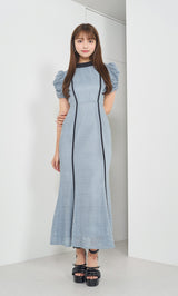 モデル：163cm（着用サイズ：FREE　着用カラー：SAX）