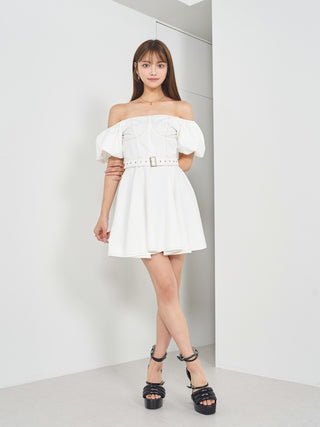 モデル：163cm（着用サイズ：FREE　着用カラー：WHT）
