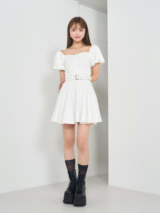 モデル：163cm（着用サイズ：FREE　着用カラー：WHT）