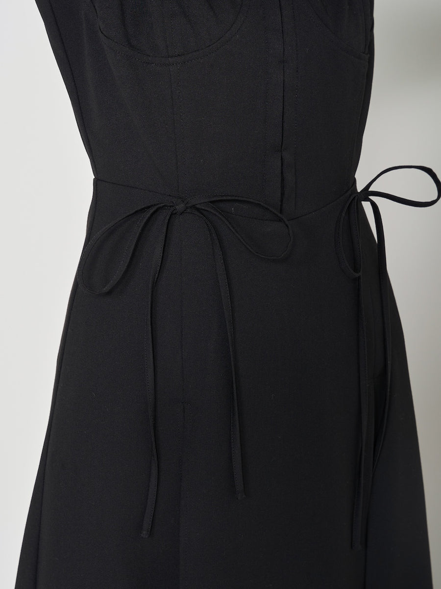 モデル：160cm（着用サイズ：FREE　着用カラー：BLK）