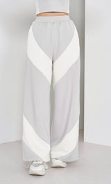 モデル：163cm（着用サイズ：FREE　着用カラー：GRY）