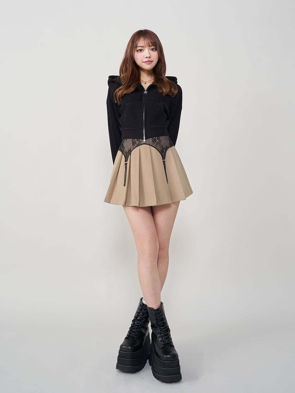 モデル：163cm（着用サイズ：S　着用カラー：BEG）