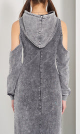 モデル：163cm（着用サイズ：FREE　着用カラー：C-GRY）