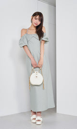 モデル：163cm（着用サイズ：FREE　着用カラー：SAX）