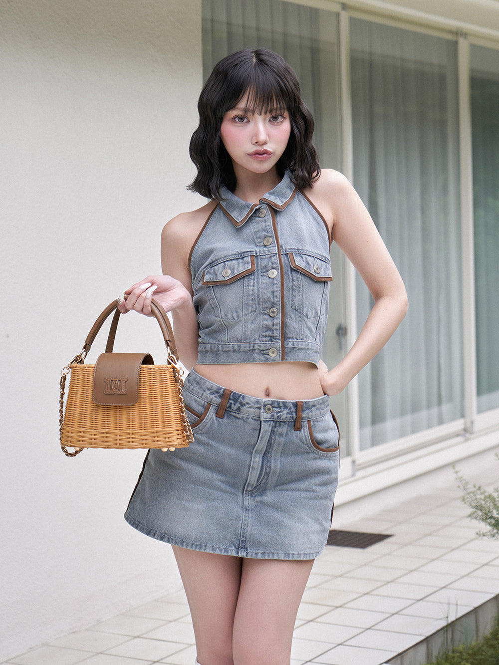 モデル：163cm（着用サイズ：S　着用カラー：BLU）