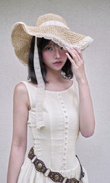 モデル：163cm（着用サイズ：FREE　着用カラー：WHT）