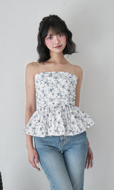 モデル：163cm（着用サイズ：FREE　着用カラー：WHT）