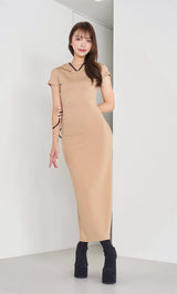 モデル：163cm（着用サイズ：FREE　着用カラー：BEG）