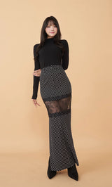 モデル：163cm（着用サイズ：FREE　着用カラー：BLK）