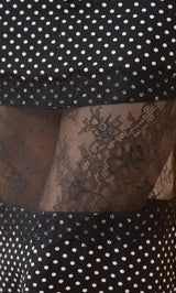 モデル：163cm（着用サイズ：FREE　着用カラー：DOT）
