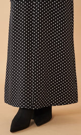 モデル：163cm（着用サイズ：FREE　着用カラー：DOT）