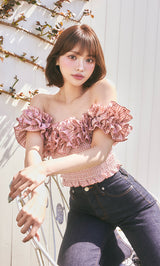 モデル：163cm（着用サイズ：FREE　着用カラー：RED）