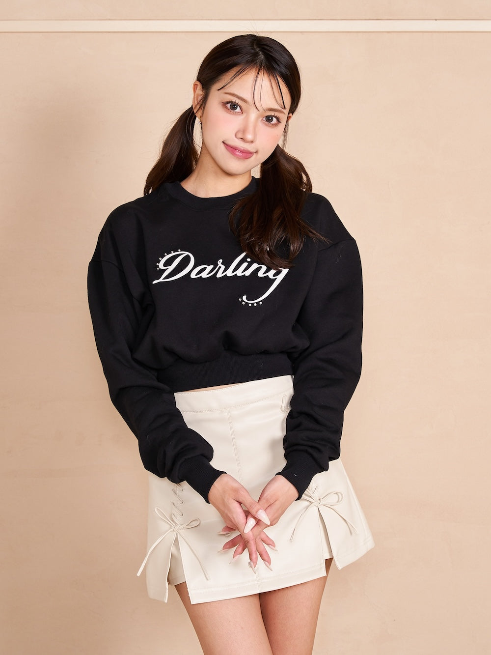 【海外輸入】 ポイントビジューロゴスウェットトップス (ダーリッチ) Darich – トップス