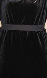 モデル：163cm（着用サイズ：FREE　着用カラー：BLK）