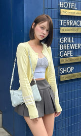 モデル：163cm（着用サイズ：FREE　着用カラー：YEL）