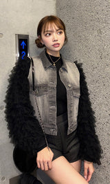 モデル：163cm（着用サイズ：FREE　着用カラー：BLK）