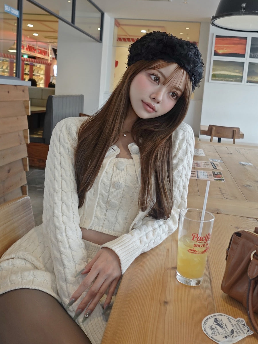 サイズ：FREE　カラー：BLK