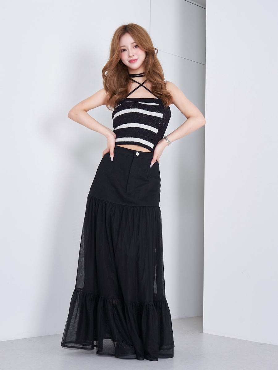 モデル：158cm（着用サイズ：FREE　着用カラー：BLK）